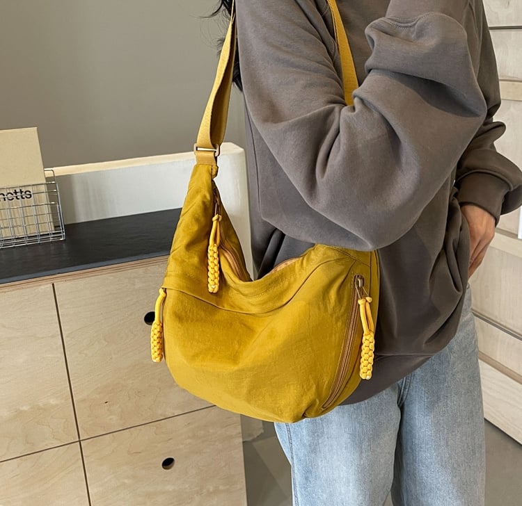 🔥Last Day 49 % OFF-Women's Fashion Plain Color Nylon Crossbody Bag