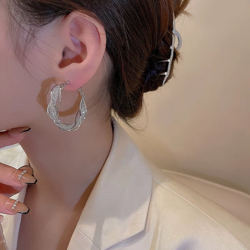BUY 1 GET 1 FREE🔥🎁2023-Christmas Hot Sale🎁 49% OFF🔥 - Fashion Twist Earrings