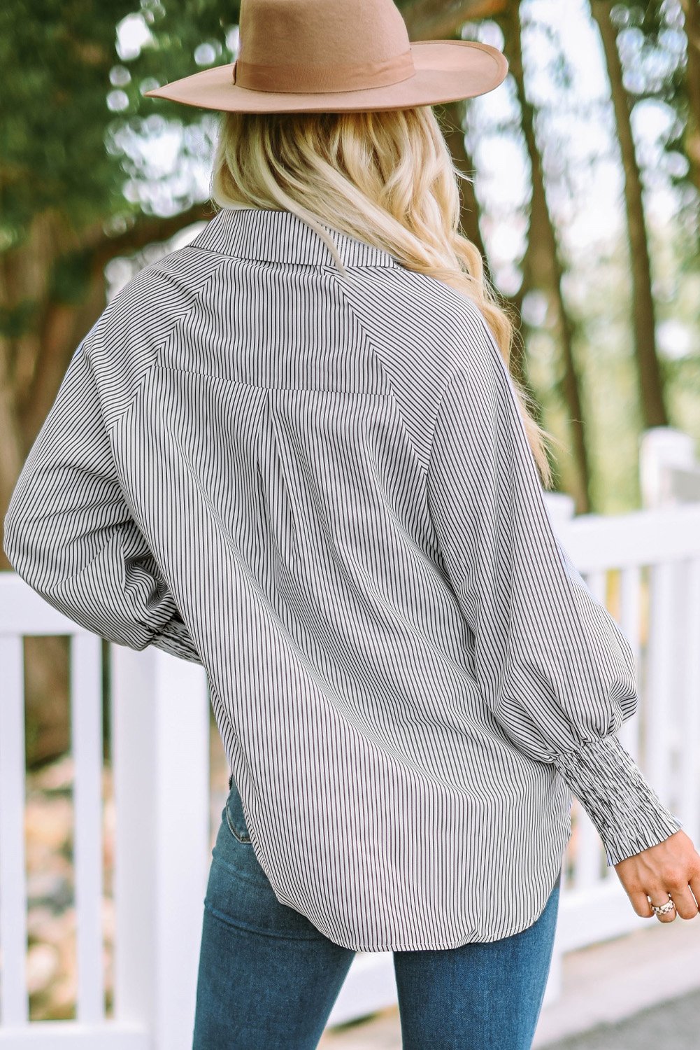 💥Mid-length smocked shirt with striped lapel and oversized drawdown sleeves