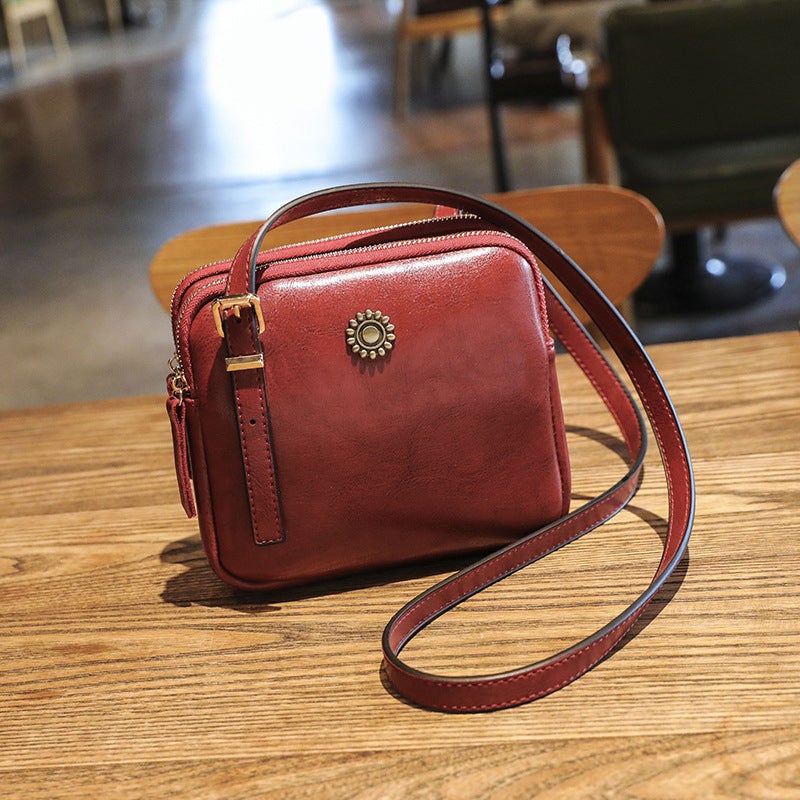 🔥Last Day Discount 70% Double Zipper Oil Wax Leather Bag