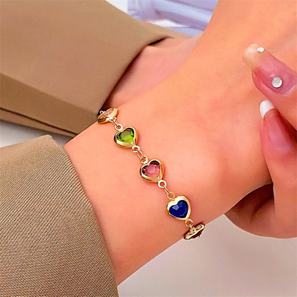 COLORFUL HEART BRACELET (ADJUSTABLE)