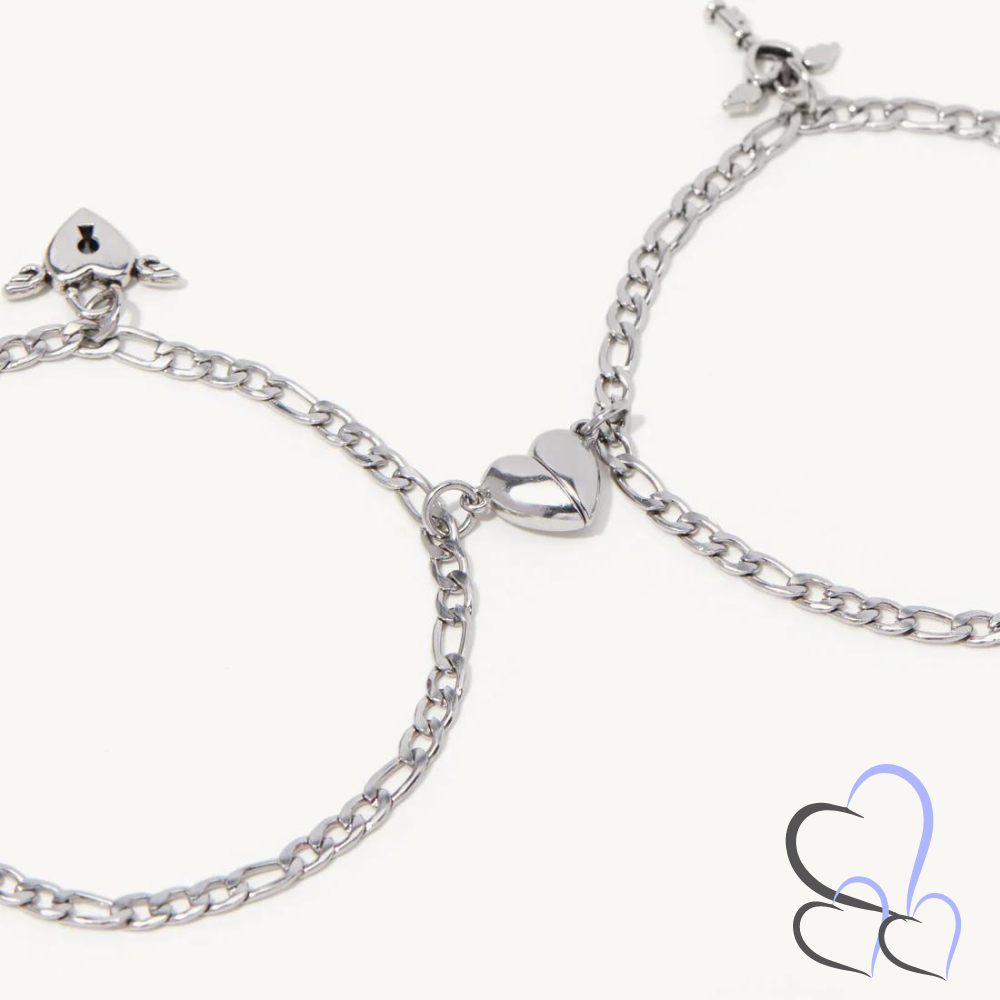 Lock&Key Magnetic Heart Bracelet Set