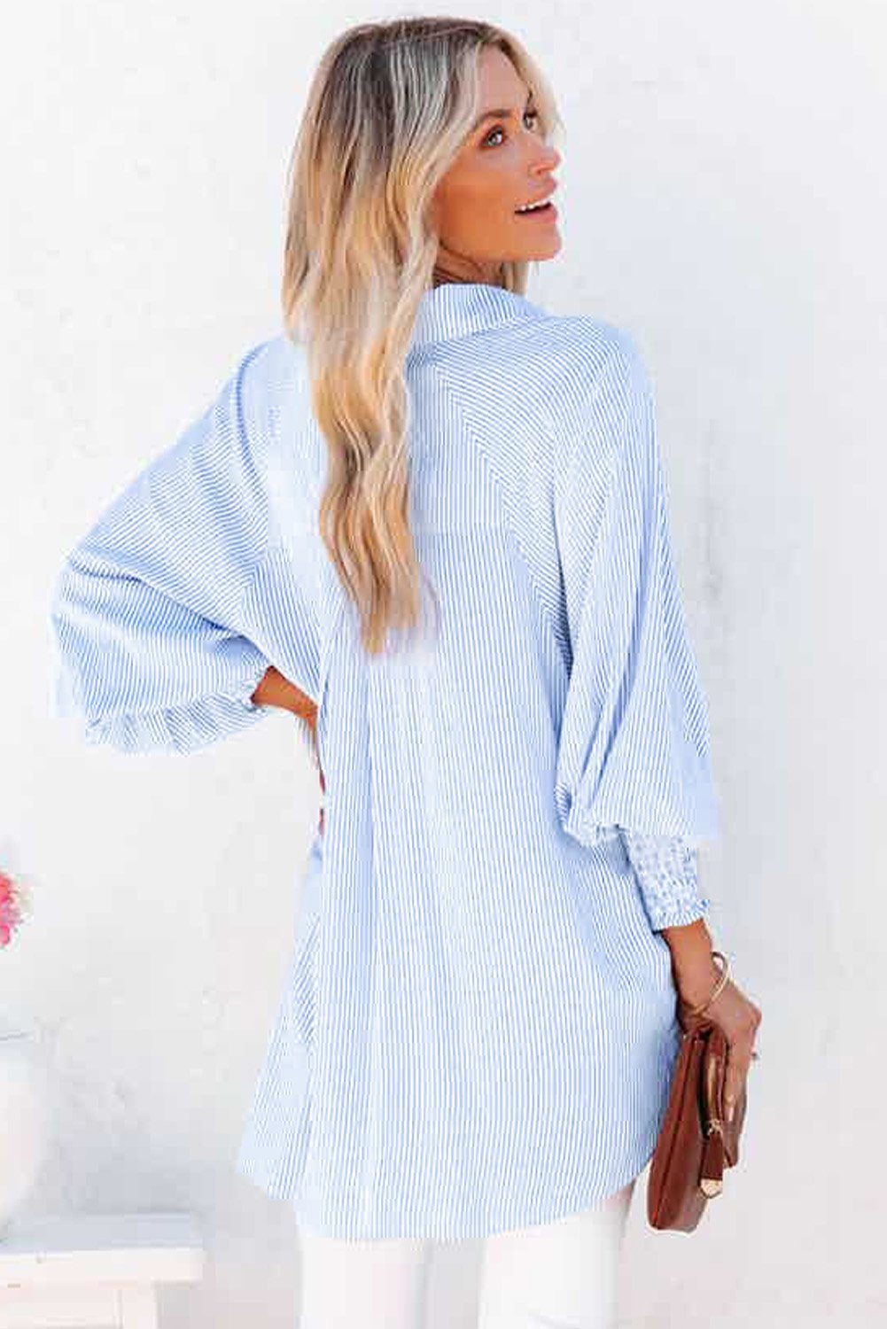 💥Mid-length smocked shirt with striped lapel and oversized drawdown sleeves