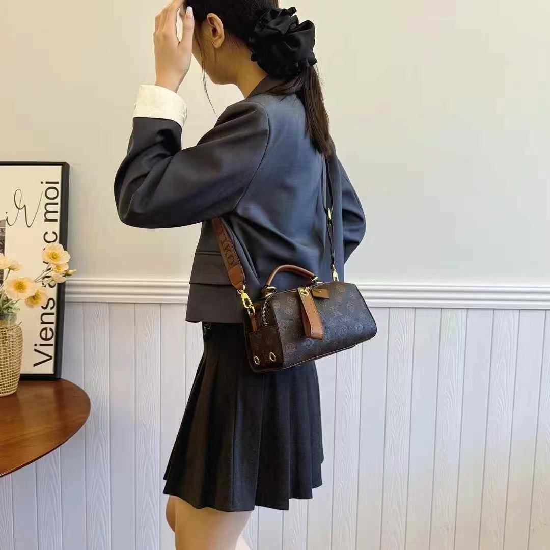 Small Square Bag - Women's Shoulder Crossbody Handbag