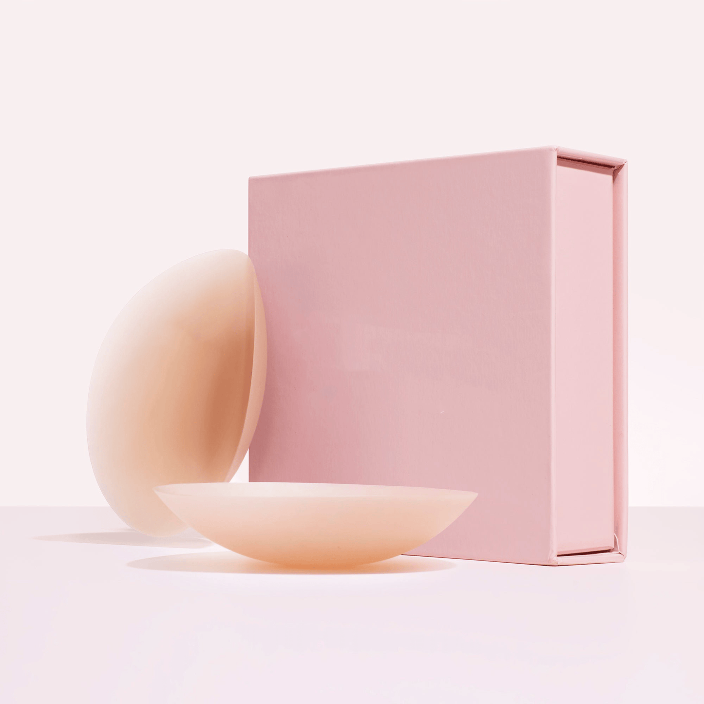 🏆#1 Bestselling🏆 --- Go Braless! Seamless CAKES circles (Latex-free and 100% Medical Silicone)