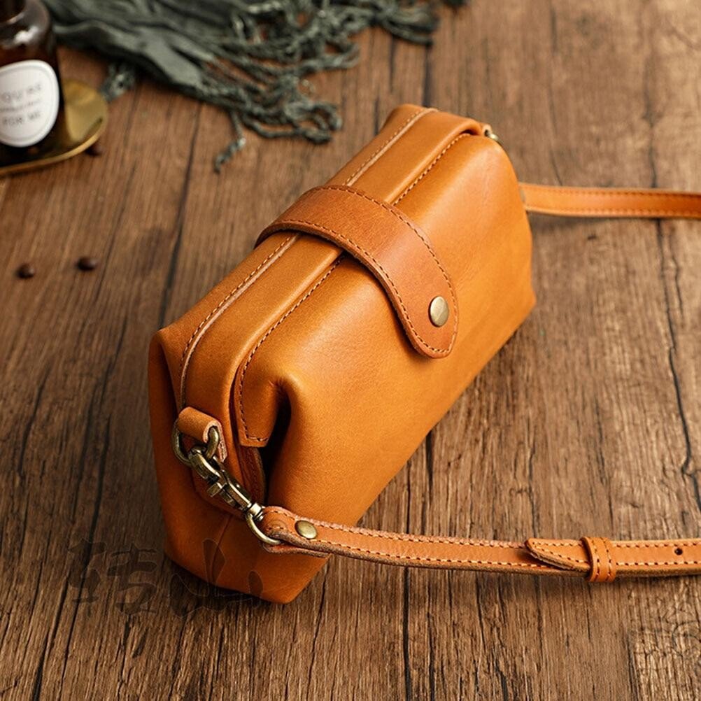 🔥Last Day Discount 50% Premium Leather Retro Handmade Bag