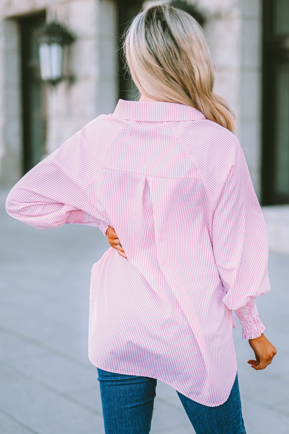 💥Mid-length smocked shirt with striped lapel and oversized drawdown sleeves
