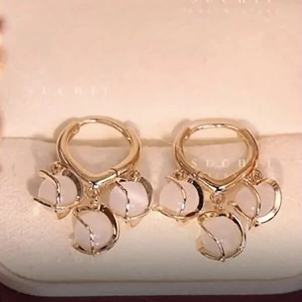 BUY 1 GET 1 FREE--Small fresh temperament simple ear buckle