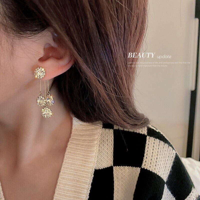 BUY 1 GET 1 FREE-Zircon Round Petal Earrings